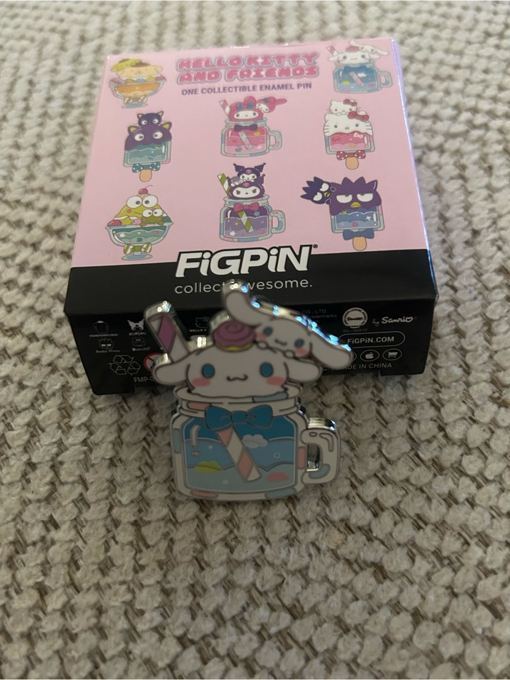 FIGPIN- Hello Kitty & Friends Cinnamoroll Enamel Pin - New with Box